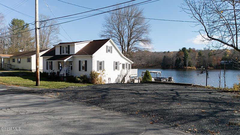 4th image of 172 Lake Road