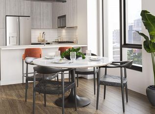 216 N May St #413, Chicago, IL 60607