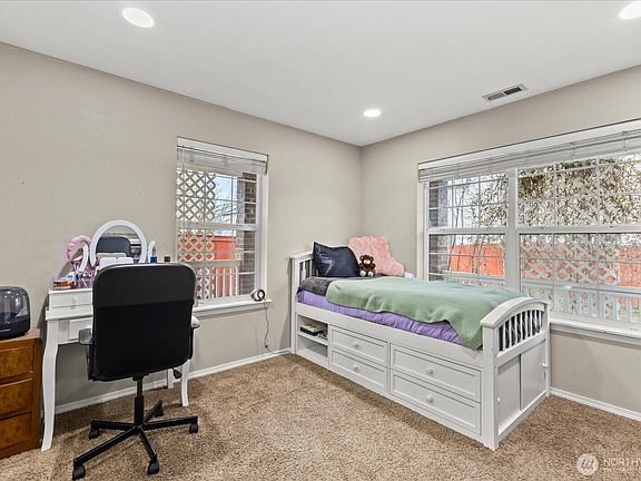 5th image of 18124 115th Street Ct E