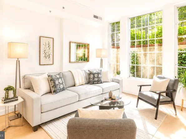 1441 Rhode Island Ave NW APT M14, Washington, DC 20005