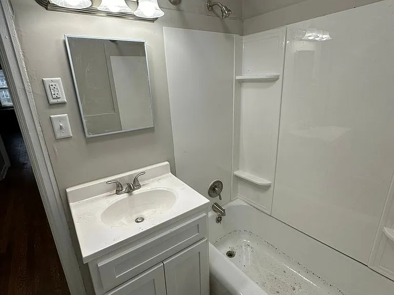 Greenside Manor — Photo 143