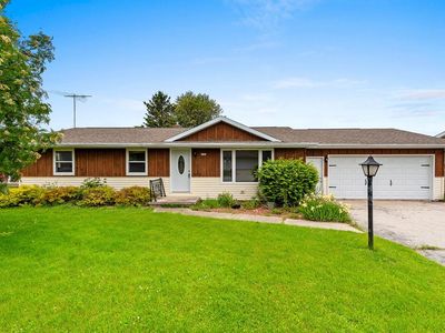 1517 Navarino St, Algoma, WI, 54201