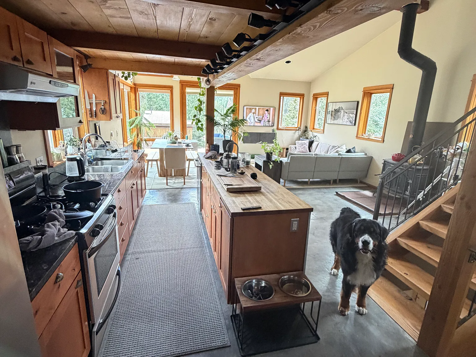 3 bed, 1884 sqft, $4,000 — Photo 2