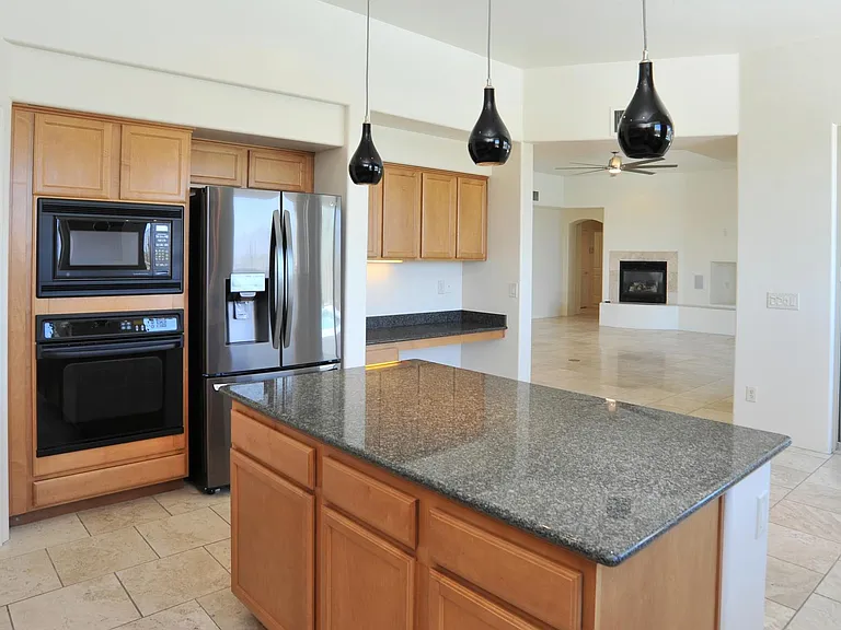 12866 N High Hawk Dr — Photo 43