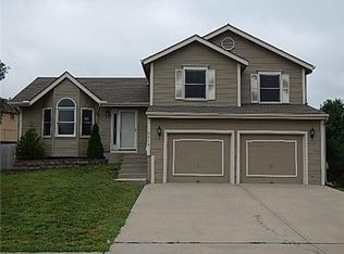 6812 N Crystal Ave, Kansas City, MO 64119