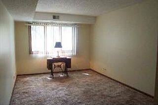 5th image of 4001 W 93rd Pl APT 2D