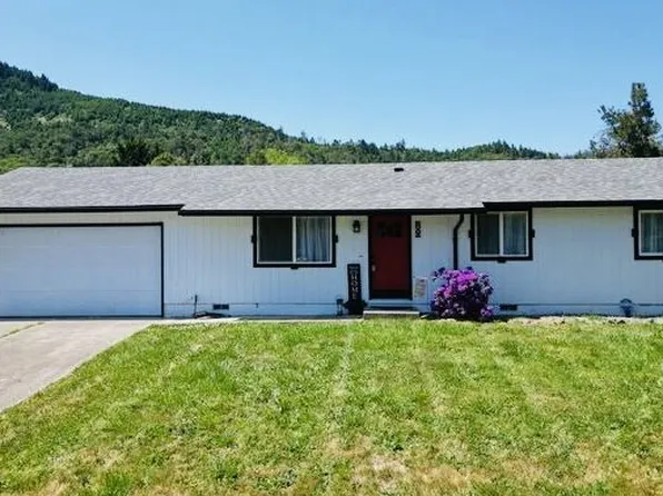 200 Rico Blvd, Riddle, OR 97469