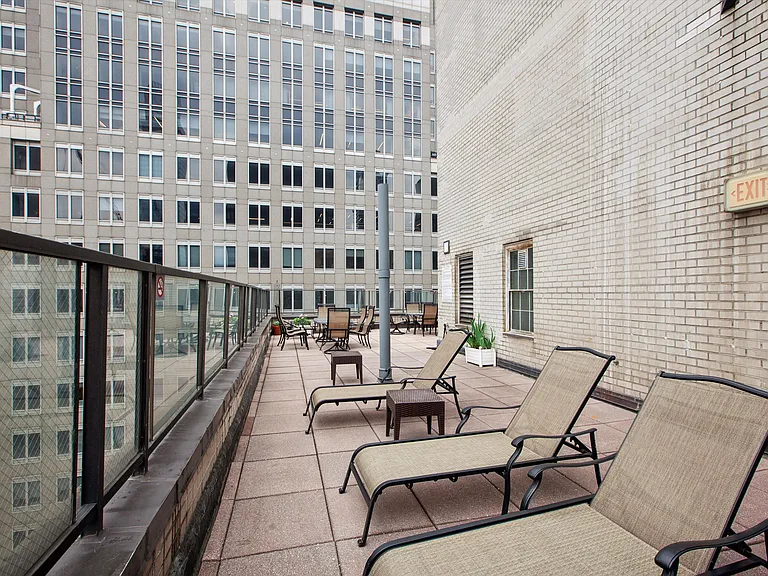 159 W 53rd St #19E — Photo 19