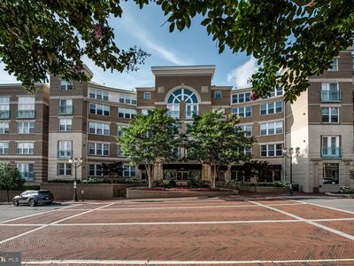 12000 Market St APT 182, Reston, VA, 20190