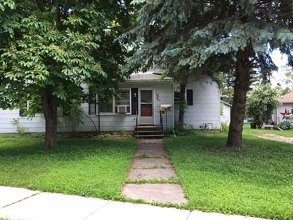 3rd image of 1123 River Dr