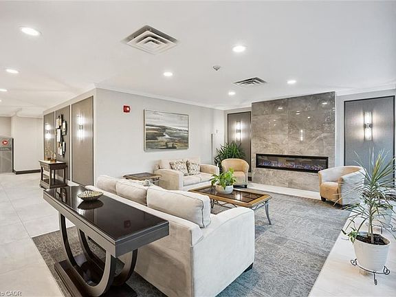 3rd image of 5080 Pinedale Ave #1105