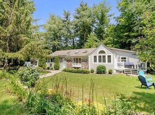 161 Old Bolton Rd, Stow, MA 01775