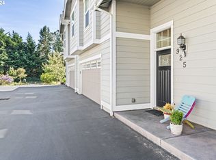 925 Hemlock St, Florence, OR 97439