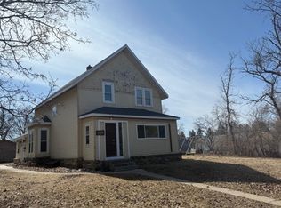 918 E Vernon Ave, Fergus Falls, MN 56537