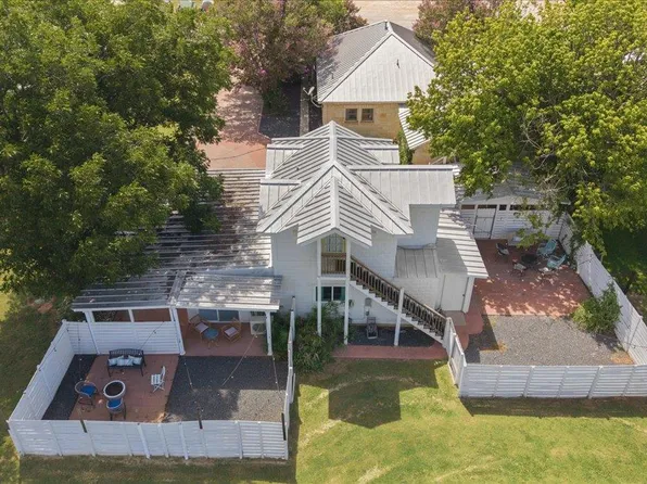 234 Loring St, Stonewall, TX 78671
