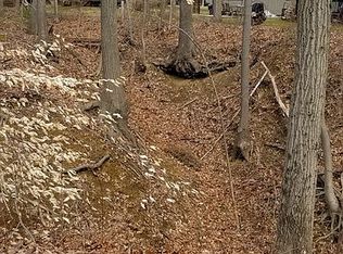 9 Arrowsmith Ct, Matawan, NJ 07747