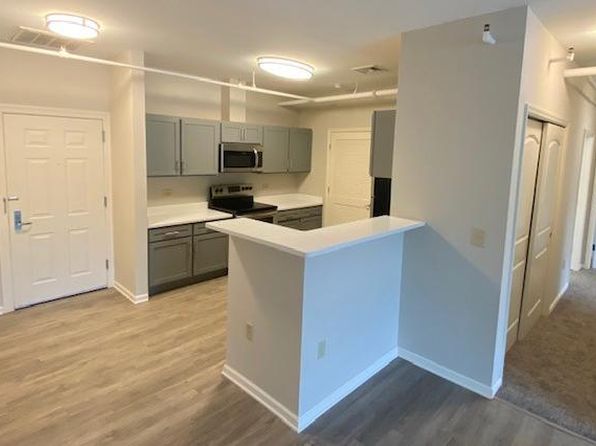 319 Franklin Ave SUITE 203