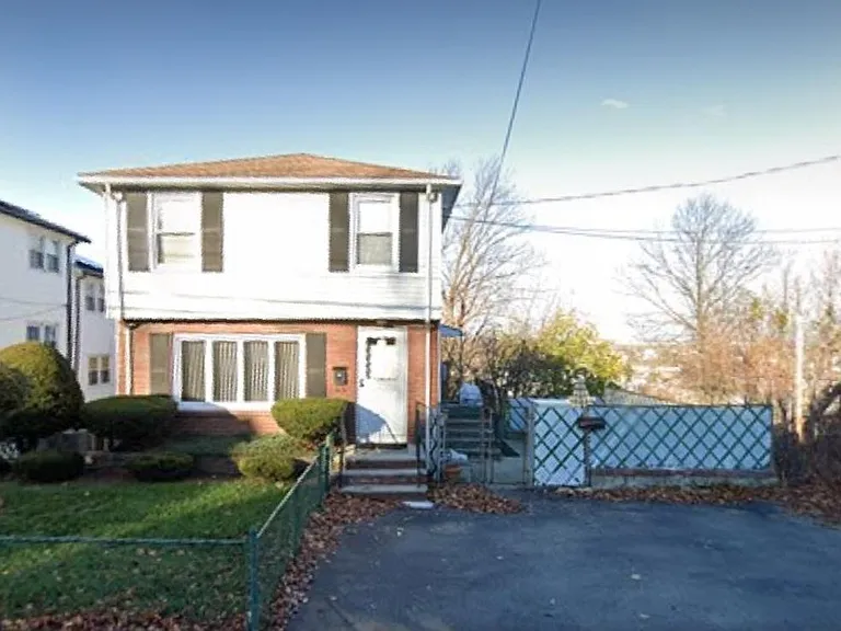 183 Reservoir Ave #2 — Photo 7
