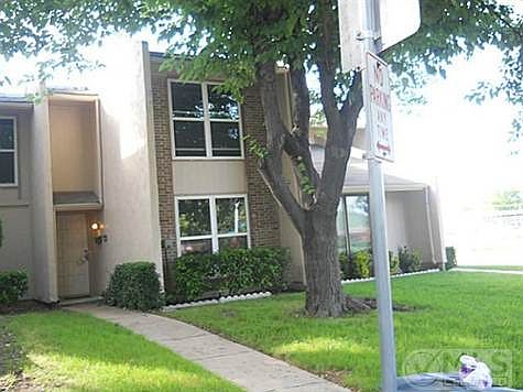 2nd image of 307 Valley Park Dr