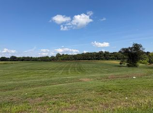 1720 Hopkins Rd, Murray, KY 42071