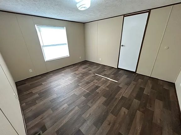 5th image of 103 Northfork Dr #103N