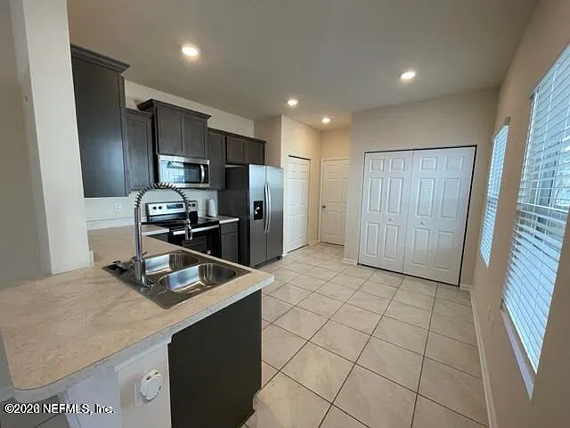 813 Observatory Pkwy — Photo 6