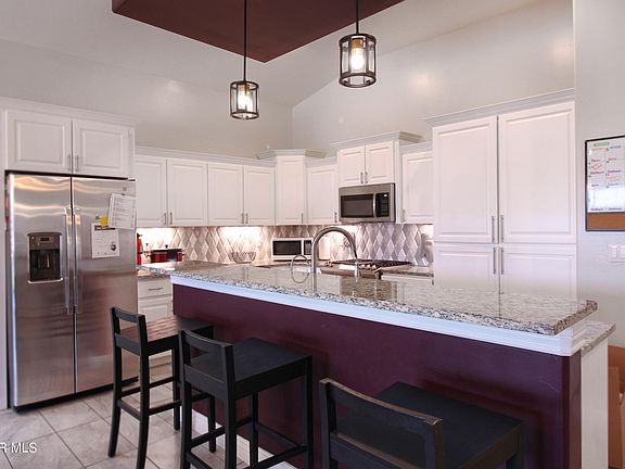 4th image of 12328 Desert Dove Ave