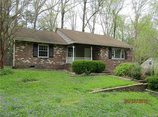 826 Ewell Rd, North Chesterfield, VA 23235