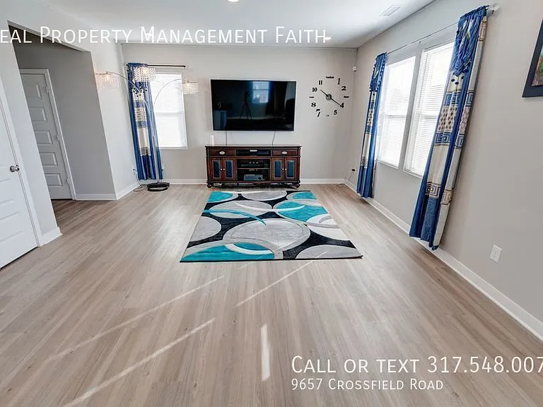 9657 Crossfield Rd — Photo 8