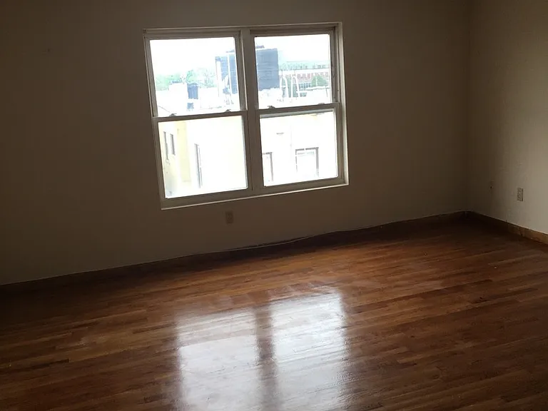 722 Sip St — Photo 6
