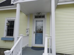 60 Kennebec Rd, Hampden, ME 04444