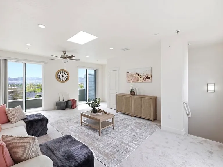 4563 W Daybreak Rim Way — Photo 10