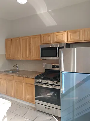 Rented by REALTY QUEST NEW YORK INC | media 12