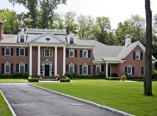 5 Cedar Ln, Purchase, NY 10577