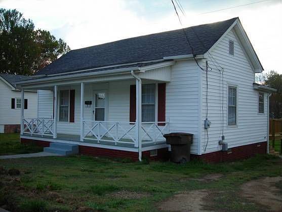 1st image of 207 S Rose Ave