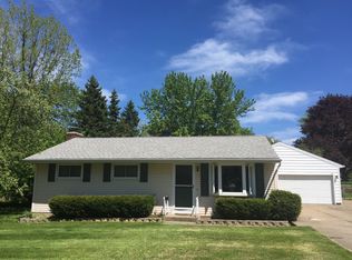 3931 Alan Dr, Erie, PA 16510