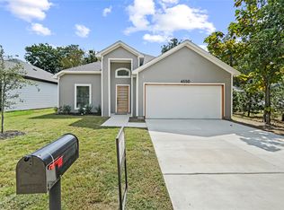 4550 Luzon St, Dallas, TX 75216