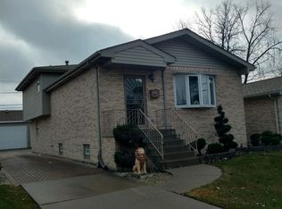 1353 Memorial Dr, Calumet City, IL