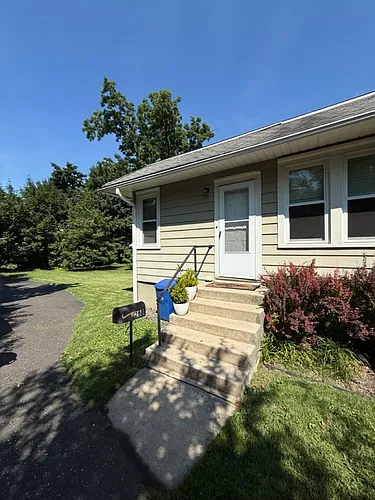 26 10th Ave #B Photo 1