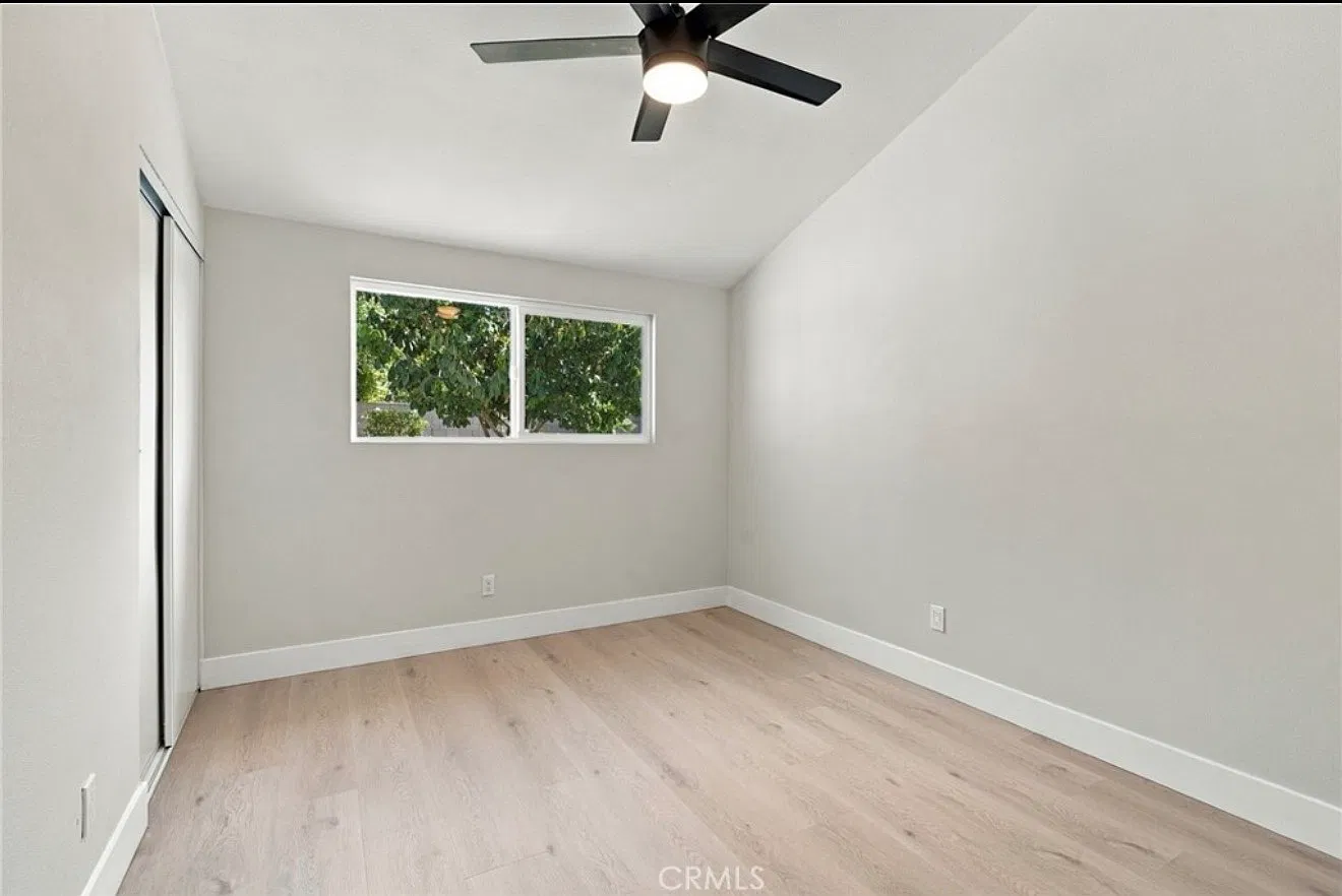 5 bed, 1725 sqft, $4,200 — Photo 4