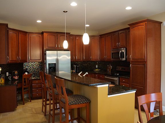 2nd image of 150 Stonecreek Dr
