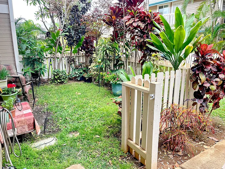480 Kenolio Rd #5-103 — Photo 3
