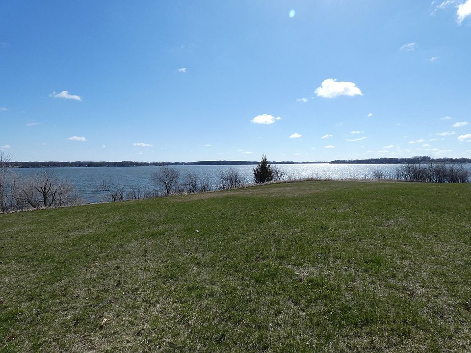 1st image of 10 Pheasant Dr