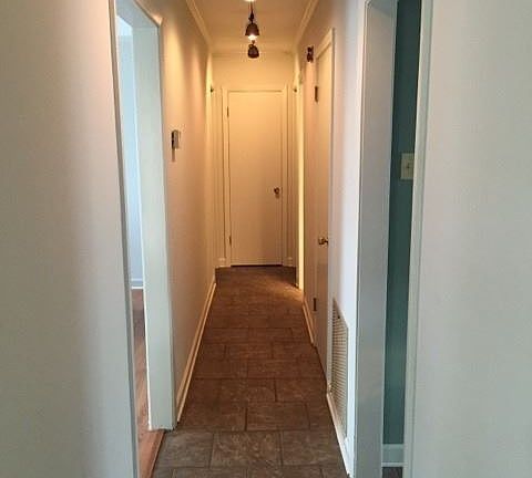 5th image of 107 Harwell St