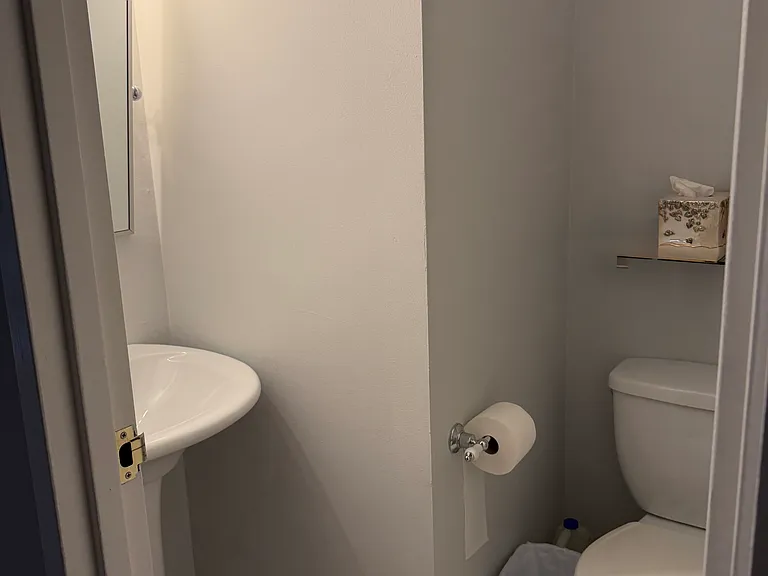 185 W Park Ave #317 — Photo 11