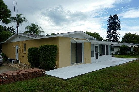 2nd image of 7808 Portosueno Ave
