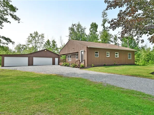 3035 Eagle Creek Rd, Leavittsburg, OH 44430