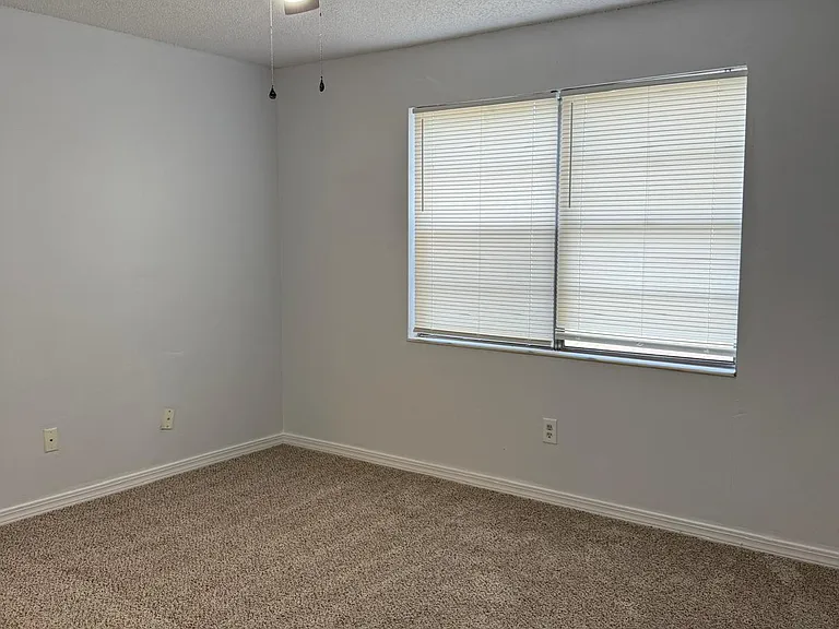 459 Lombard St #1B — Photo 8
