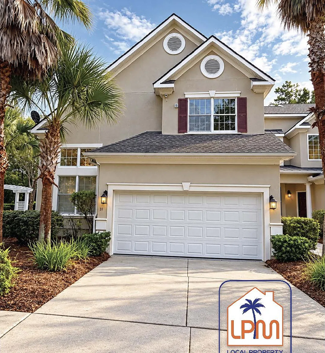 3 bed, 2.5 bath, 2922 sqft, $2,900 — Photo 2