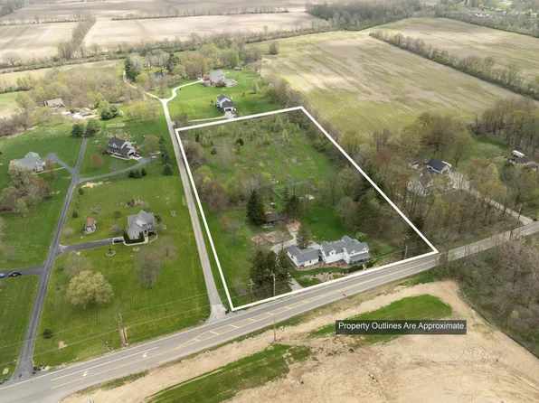 1653 Berlin Station Rd, Delaware, OH 43015